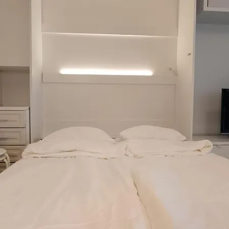 Helsinki-vantaa Airportstudio2 * ケラヴァ