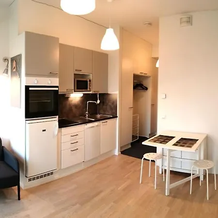 Helsinki-vantaa Airportstudio2 *